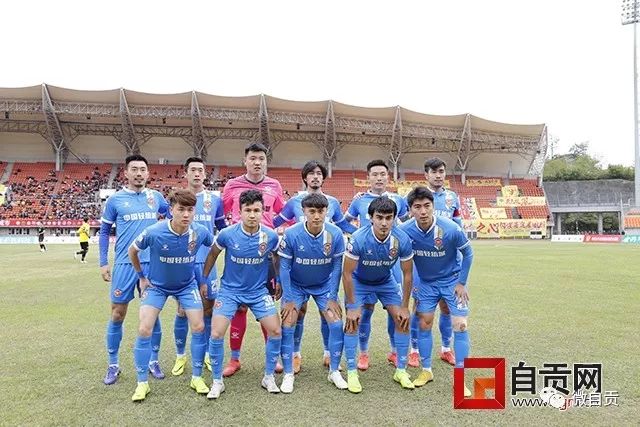 媒体人：张镇麟总决赛经验帮了上海队太多 他是球队最佳本土引援
